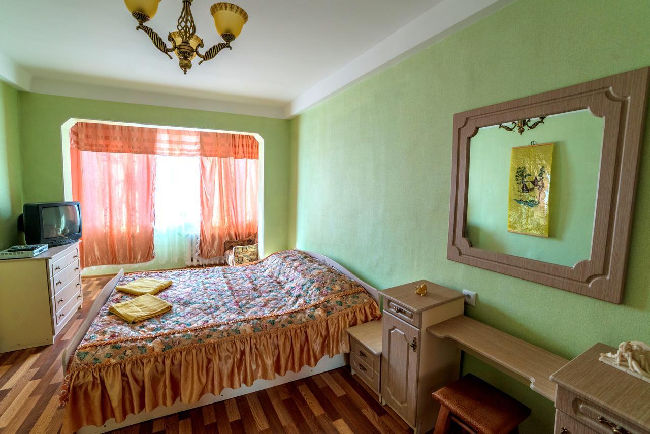 Apartments On Mykilska-Slobidka キエフ エクステリア 写真