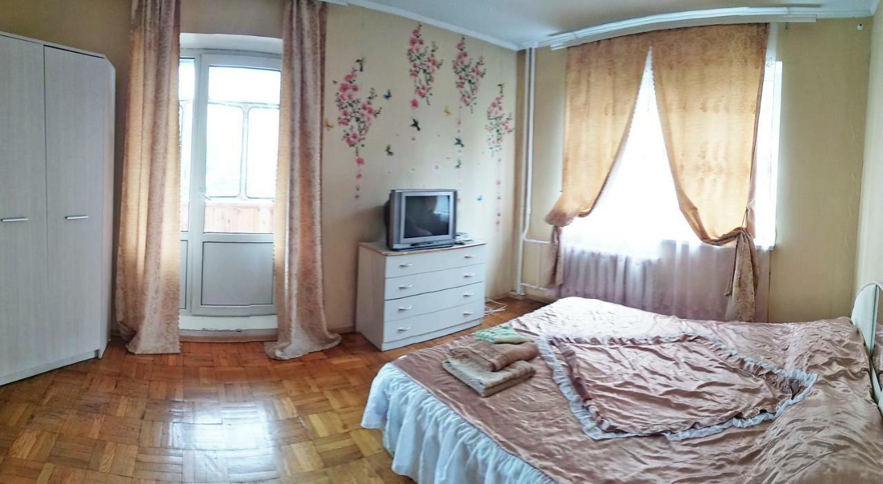 Apartments On Mykilska-Slobidka キエフ エクステリア 写真